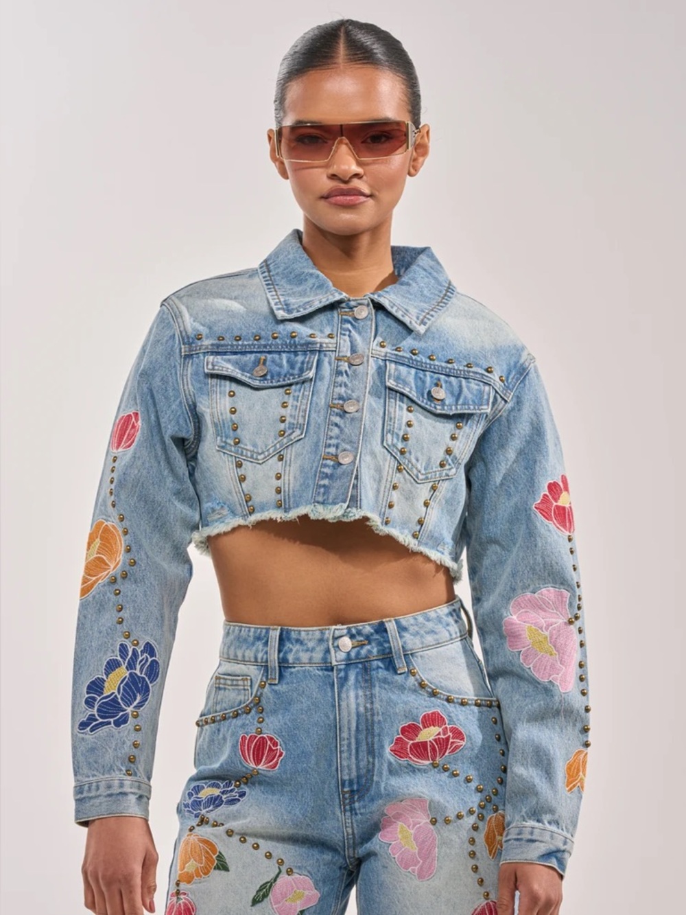 AKIRA Light Blue Cropped Embroidered Denim Jacket